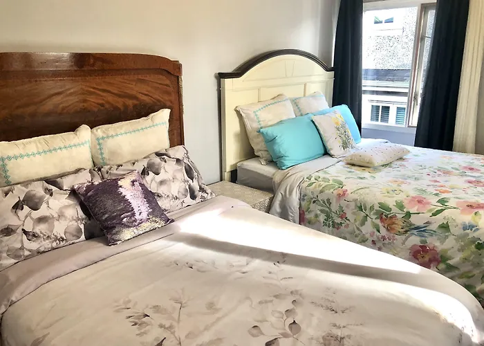 The Sunshine House-Free Parking Bed & Breakfast Vancouver